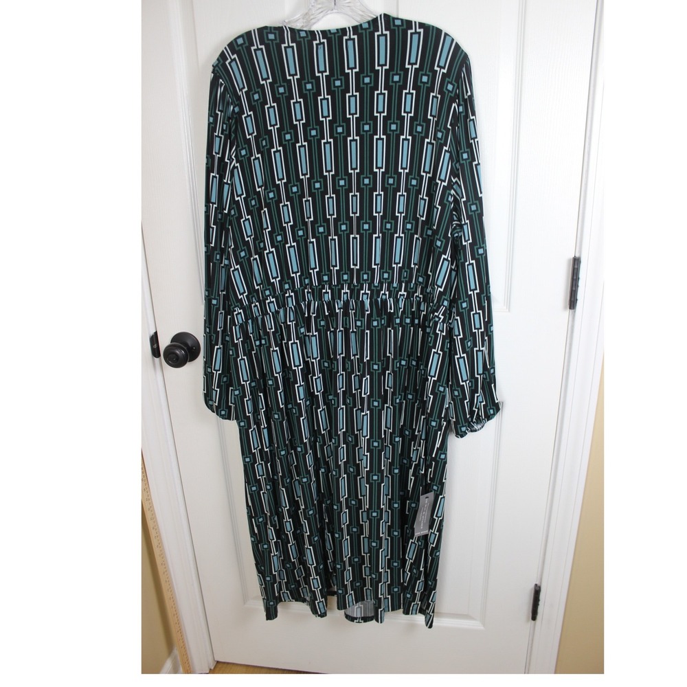 Lane Bryant Faux Wrap Midi Dress Geometric Print Long Sleeve Size 22 24 - Picture 7 of 9